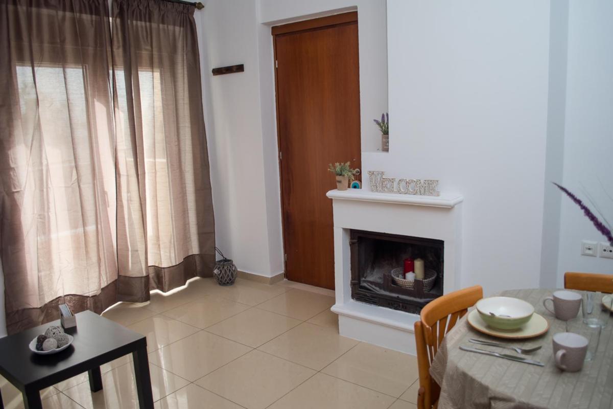 Appartamento Sun By The Sea 2 Agia Pelagia  Esterno foto