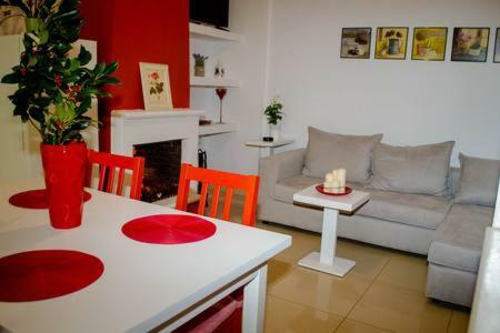 Appartamento Sun By The Sea 2 Agia Pelagia  Esterno foto